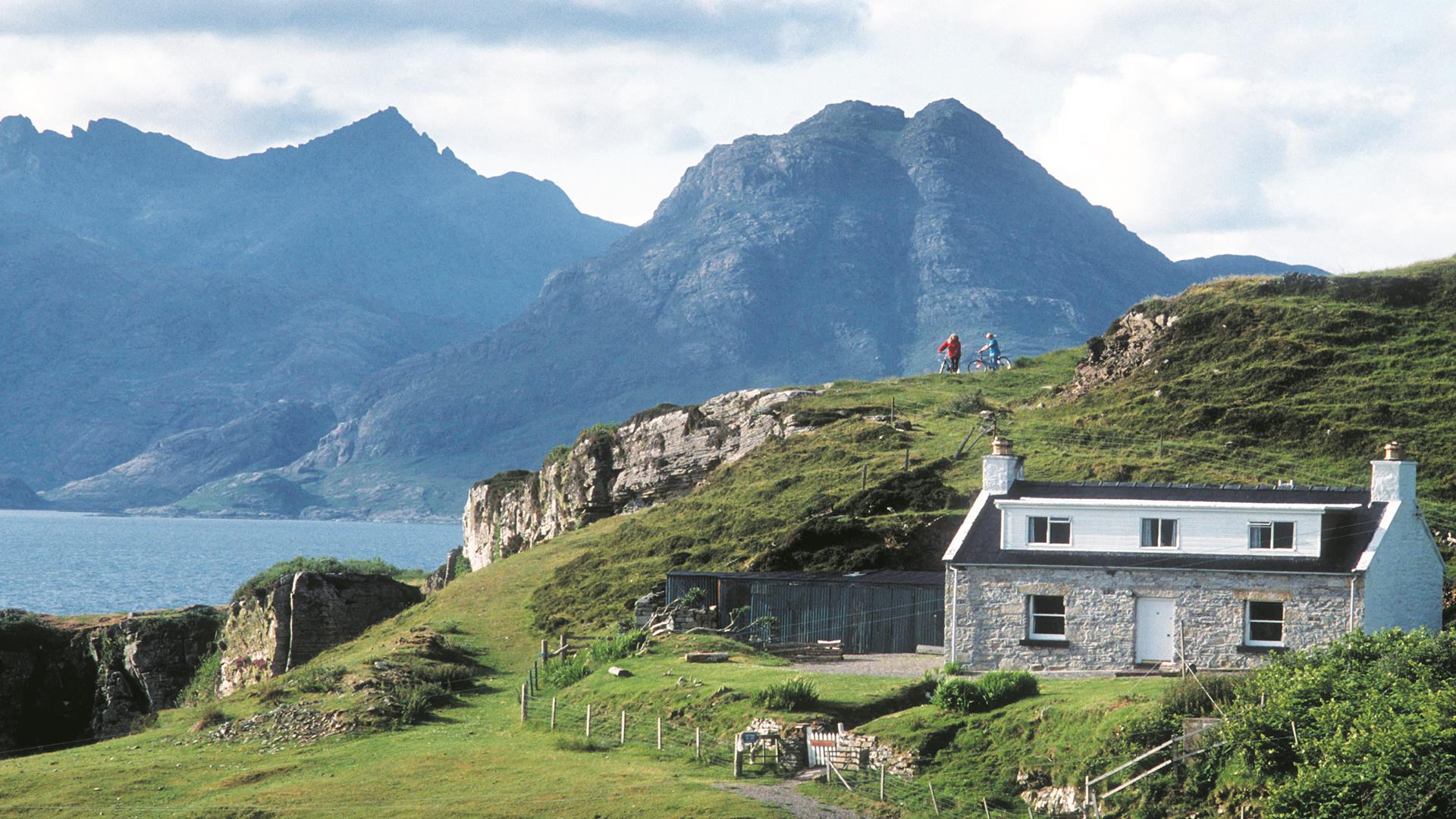 Isle of Skye, Scotland coach holidays